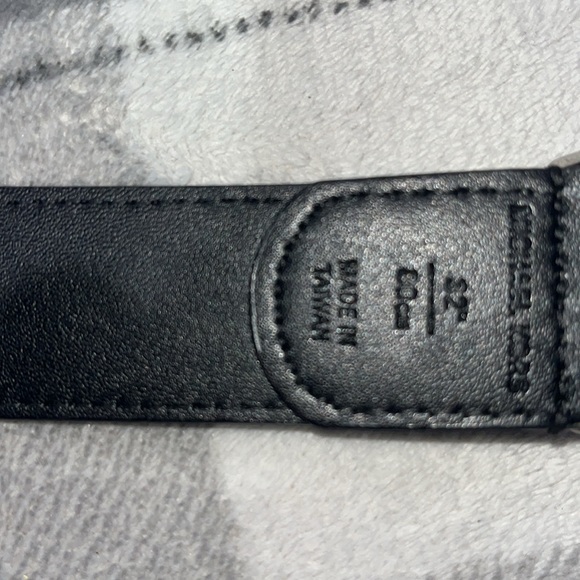 New - Picture 2 of 2